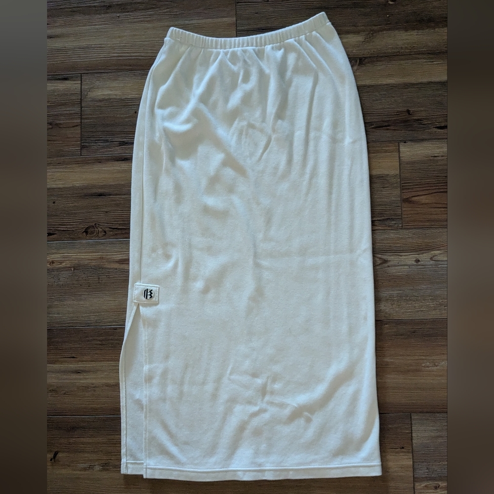 Richard & Company Woman's Vintage Off White Maxi Skirt W/ Side Slit, Size M